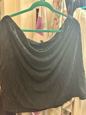 Black textured tube top nwt torrid